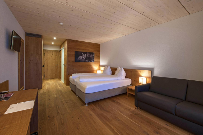 Bedroom 2, Hotel Reuti, Oberhasli