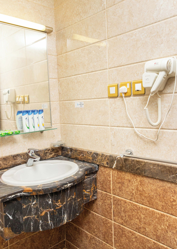 Bathroom 5, Dufla Hotel, Makkah