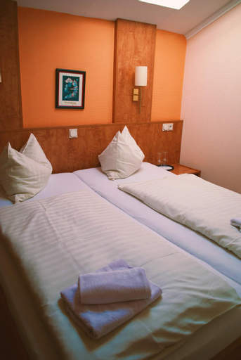 Bedroom 8