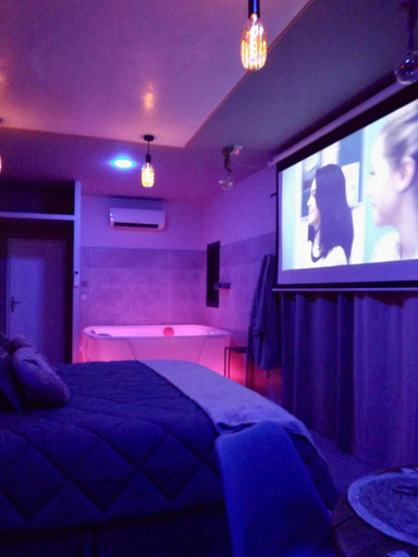 Others 2, La Suite Cote Pool-House Piscine, Sauna & Jacuzzi privatifs, Bouches-du-Rhône