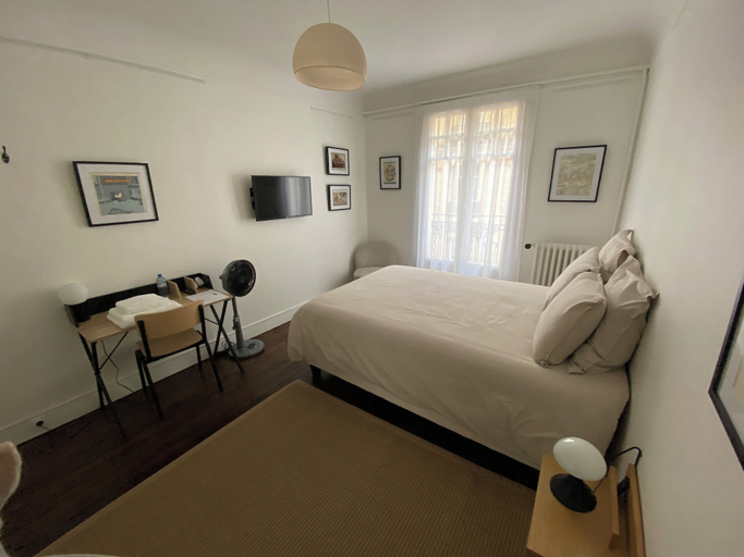 Bedroom 4, Maison Auguste, Paris