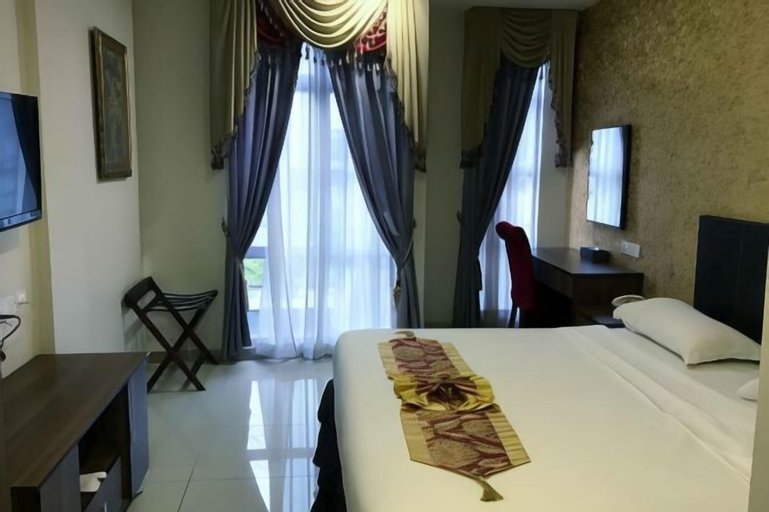 Bedroom 6