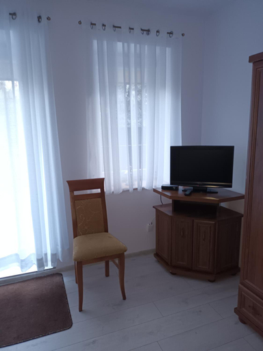 Others 3, Villa Marcela, Jelenia Góra