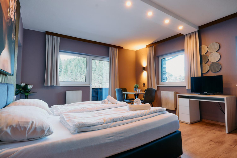 Bedroom 2, The Art and Sporthotel, Innsbruck Land