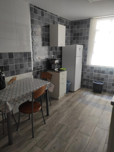 Others 3, habitacion 1, Vizcaya