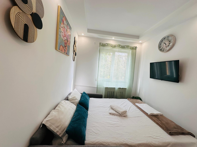 Bedroom 3, Urban Studio for a Real Ghetto Experience, Craiova