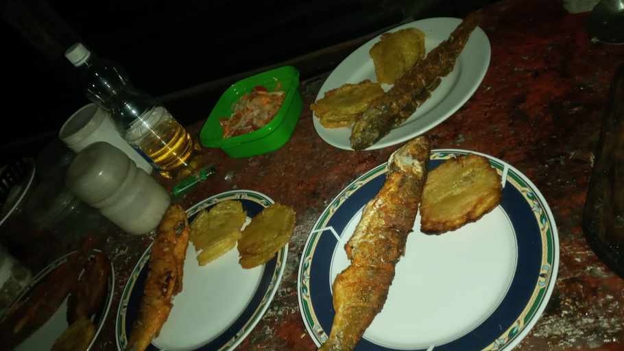 Food & Drinks 5, Wira Pora, Buenaventura
