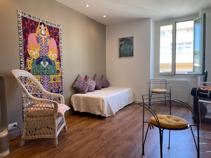 Bedroom 1, Alexandre, Alpes-Maritimes