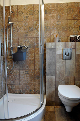Bathroom 2, Dom nad Rozlewiskiem, Zamość