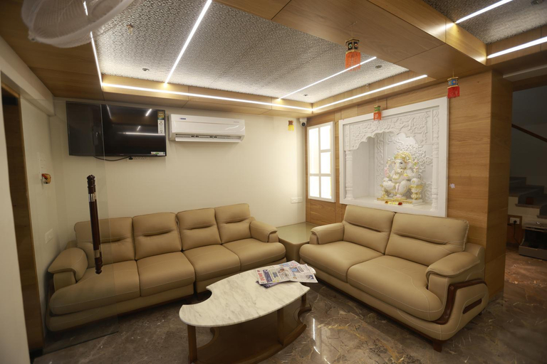 Public Area 2, Hotel Riddhi Executive, Latur