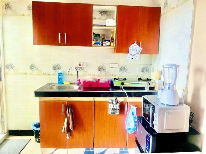 Others 4, Sebastian apartment, Kinondoni