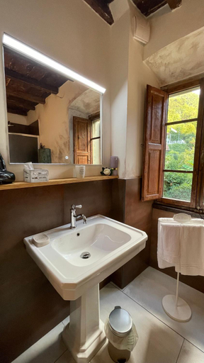 Bedroom 2, Toscana Made in Love, Massa Carrara