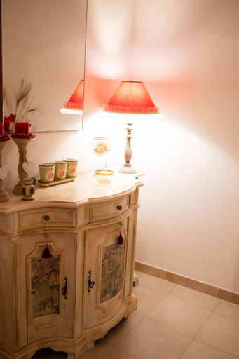 Others 4, B&B Flower House, Brindisi