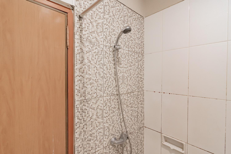 Bathroom 4