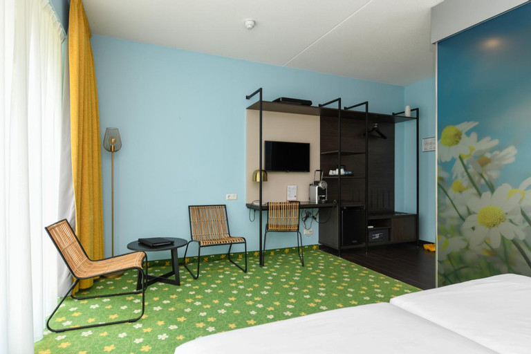 Bedroom 6