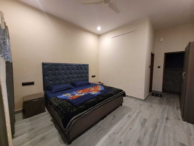 Bedroom 5, Sunset View Point Homestay, Garhwal