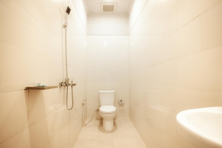 Others 3, A&W guest house, Badung