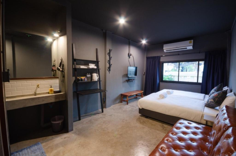 Bedroom 8