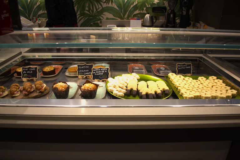 Food & Drinks 5, Calefati SUITE 54, Bari