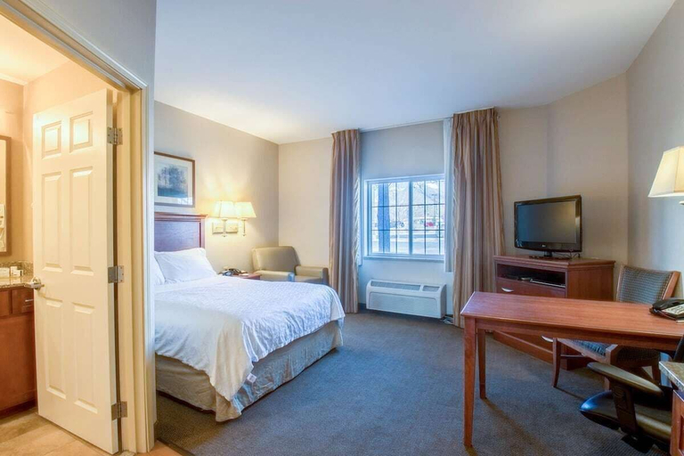 Bedroom 3, Western Slope suites, Garfield