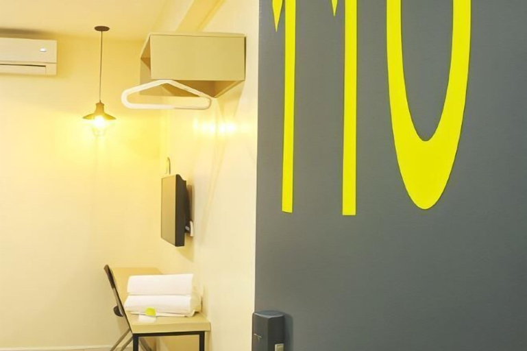 Bathroom 15