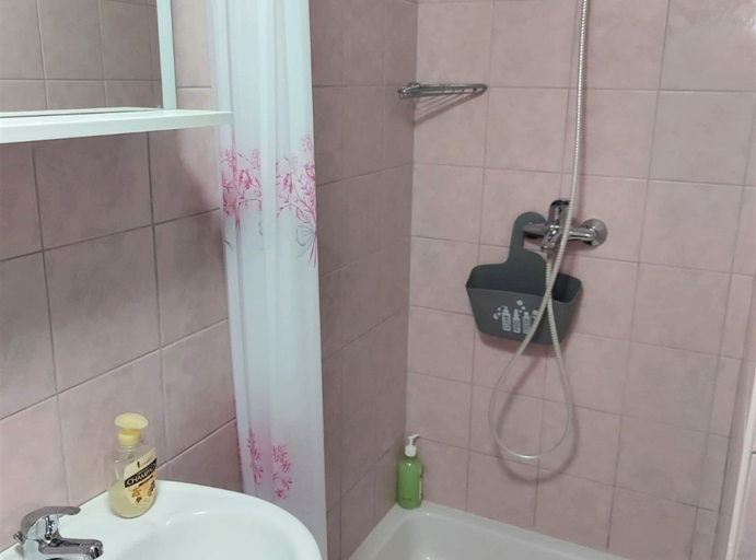 Bathroom, Serene Crikvenica Holiday Home With Hot Tub, Crikvenica