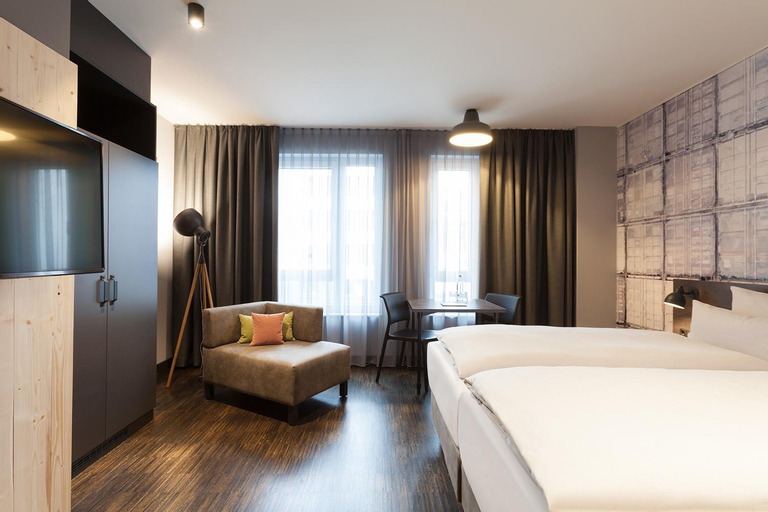 Bedroom 15