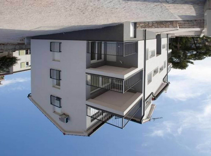 Exterior & Views 5, Modern Trogir Sea View Apartment, Trogir
