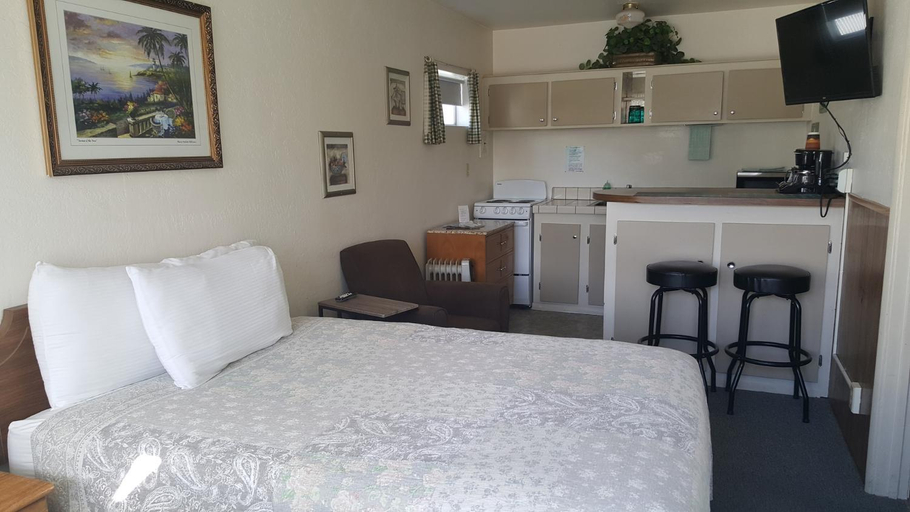 Others 4, Bishop Village Motel, Inyo