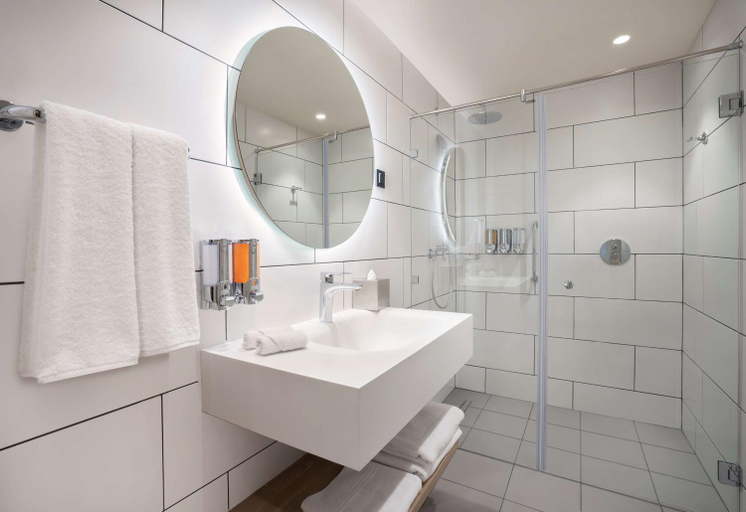 Bathroom 4, Hampton by Hilton Tashkent, Tashkent City