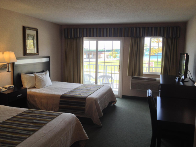 Bedroom 2, Parkside Inn Bridgeview, Emmet