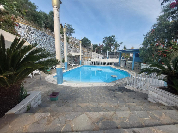 Others 4, Pacos Resort Group, Ionian Islands