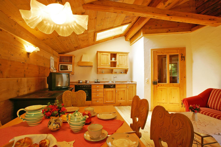 Others 5, Das Baderhaus, Zell am See