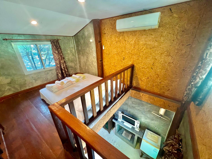 Bedroom 2, Baan Suan Ruen Chan Hom บ้านสวนเรือนจันทร์หอม, Hot