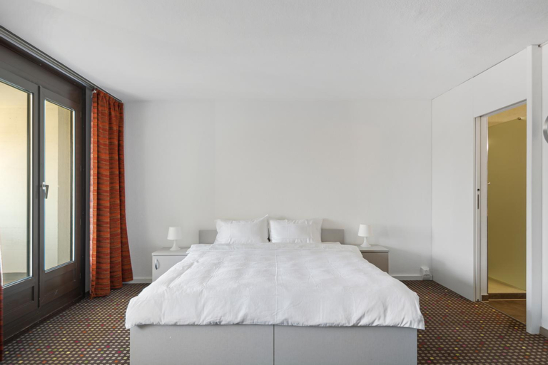 Bedroom 15