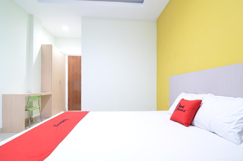 Bedroom 15