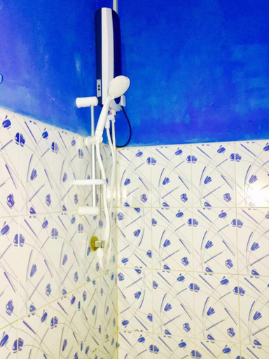 Bathroom, J hostel kandy, K.F.G. & G. Korale