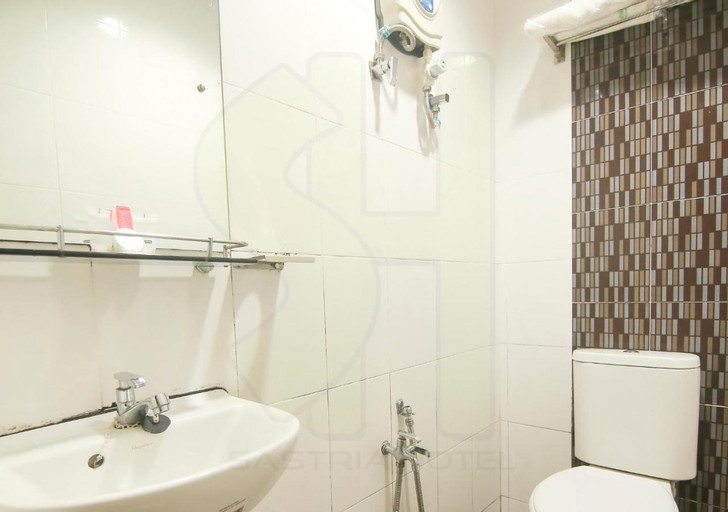 Bathroom 3