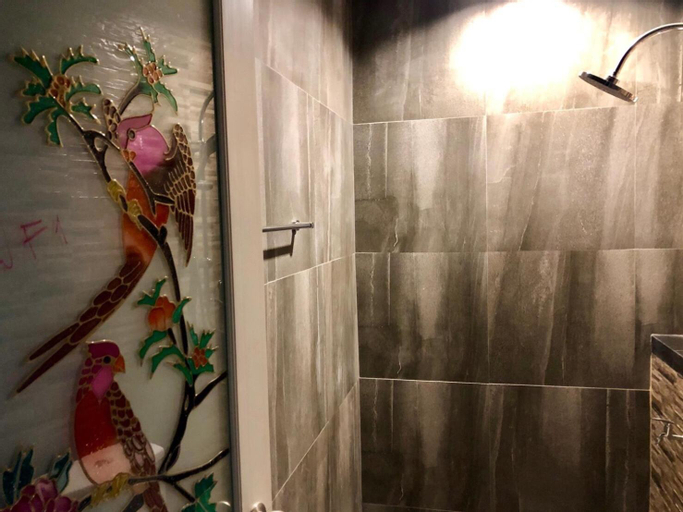Bathroom 6