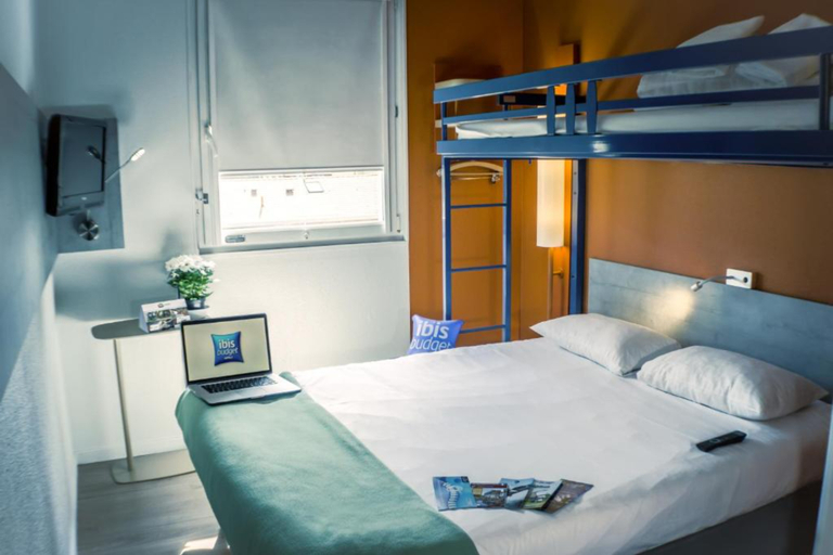 Bedroom 3, ibis budget Colmar Centre Ville, Haut-Rhin