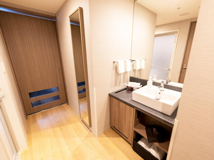 Bathroom 9