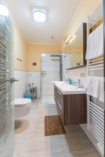 Bathroom, Weingut Pawis Appartements, Burgenlandkreis