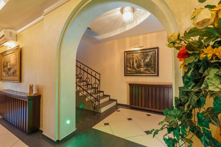 Others 5, Hotel Citadel, Drohobyts'kyi