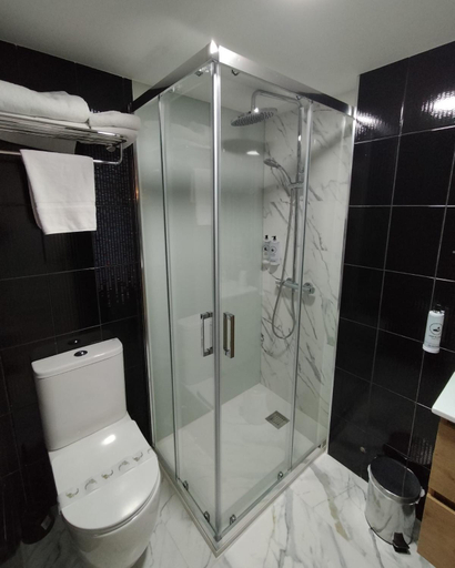 Bathroom 3, Alda Palencia Plaza, Palencia