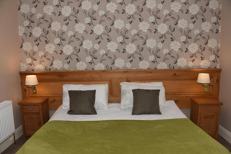 Bedroom 2, Greyhound Hotel, Powys
