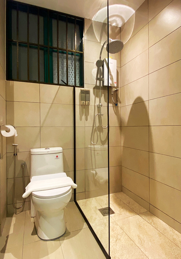 Bathroom 3