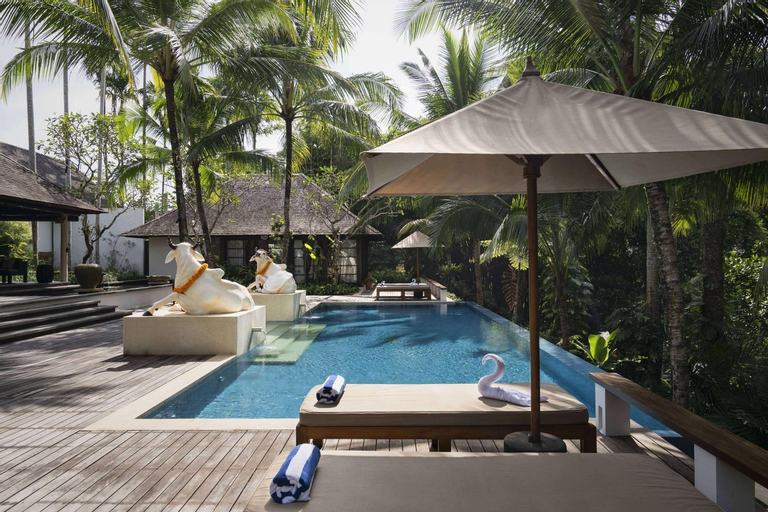 Swimming Pool 1