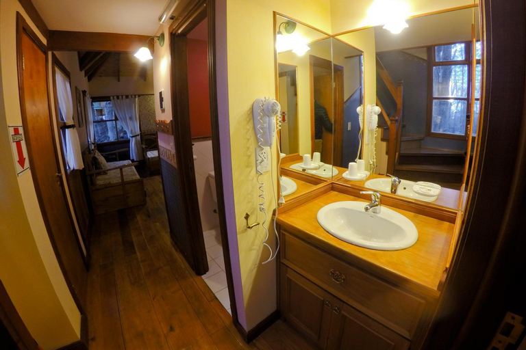 Bathroom 3