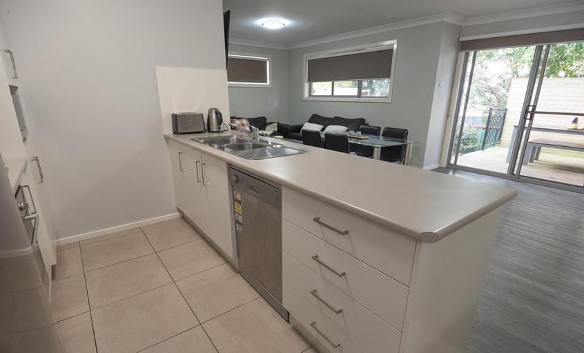Dining Room 4