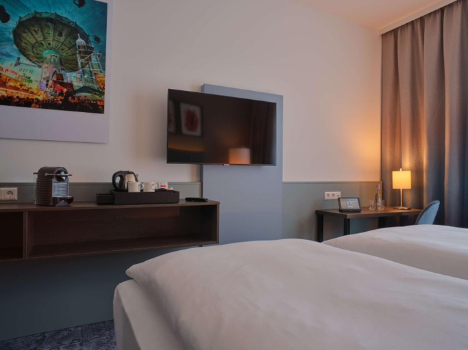 Bedroom 11